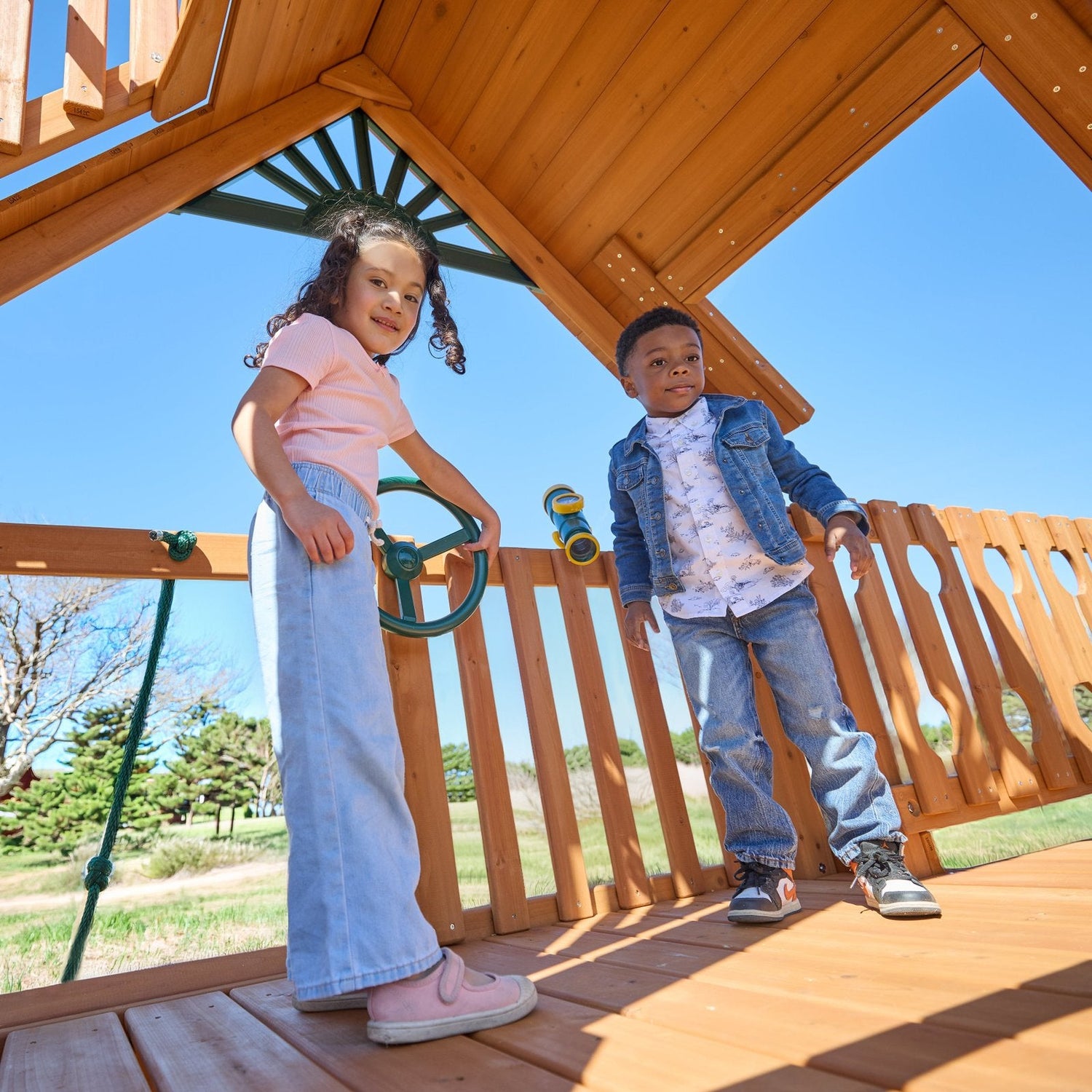 Summerville Deluxe Swing Set