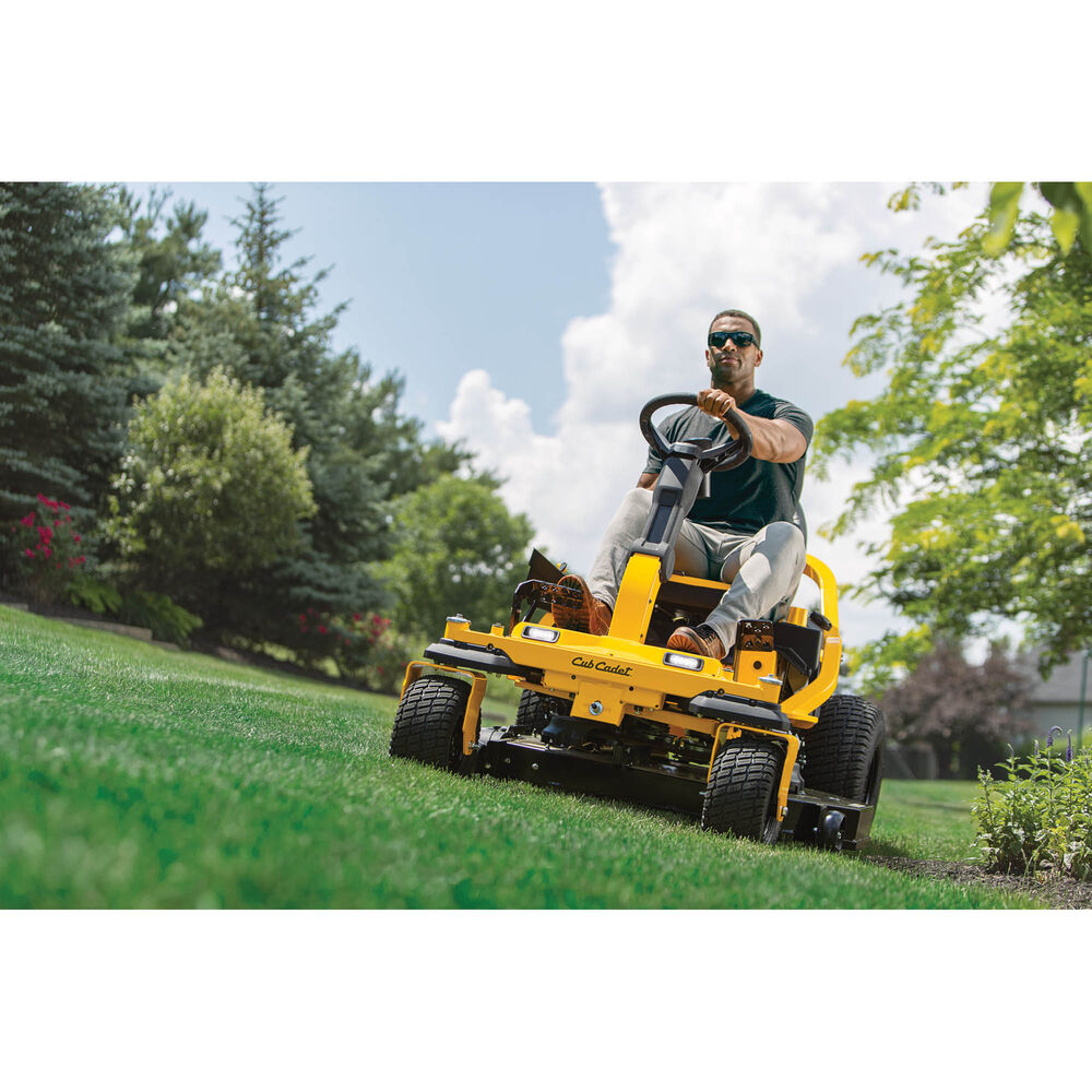 Cub Cadet Ultima Series ZTS1 46 Zero Turn Lawn Mower | 46