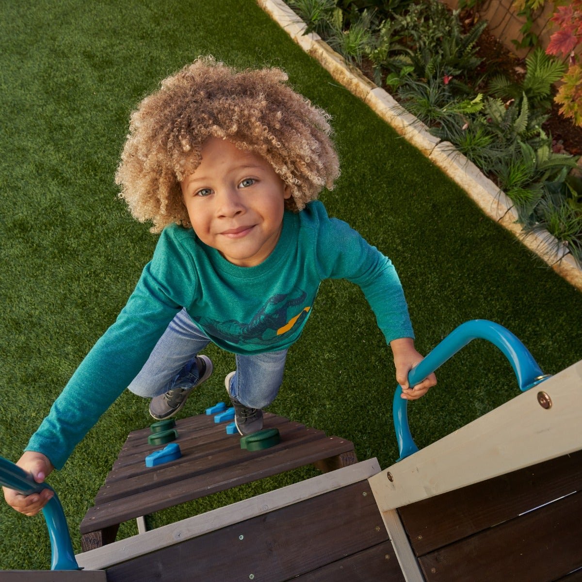 Cozy Escape Playhouse – Installation Available